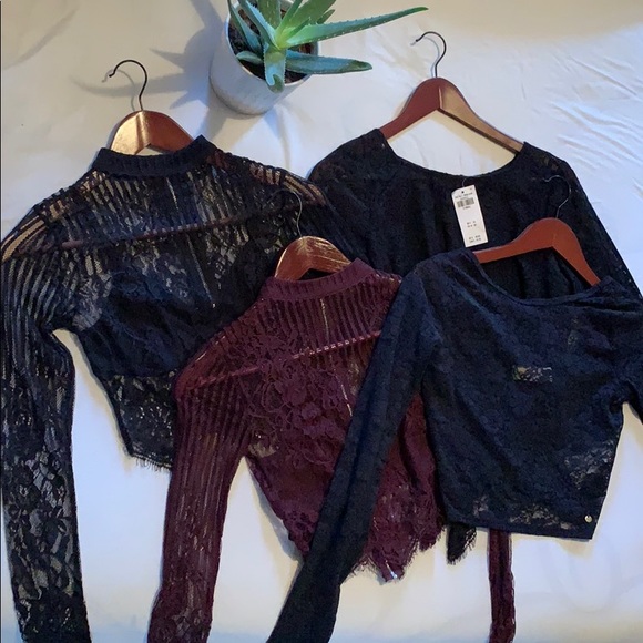 Abercrombie & Fitch Tops - Lot of 4 - Lace Long Sleeve Crop Tops 💕